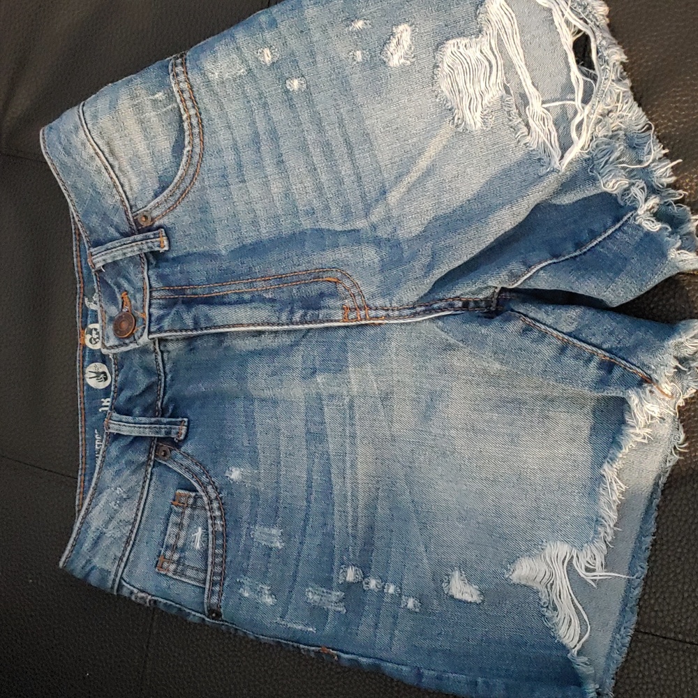 Super High Rise Denim Shorts Size 1R 25 waist by Rewash